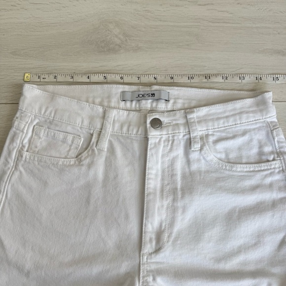 Joe's Jeans Wasteland High-Rise Flared Jeans White Size 28 - Picture 8 of 8